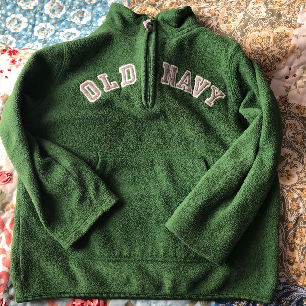Half zip sweatshirt
